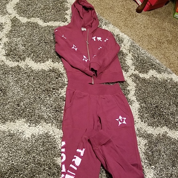 pink true religion sweat suit